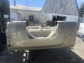 2007 2008 2009 2010 2011 2012 2013 CHEVY SHORT BED 6.6' OVERALL GREAT SHAPE- THIS IS A VERY HARD TO FIND BED. SOME DINGS UNDER TAILLIGHTS ON LOWER CORNERS. RUST FREE, SPRAY IN BEDLINER. #15934