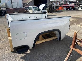 2020 2021 2022 CHEVY SHORT BED 6.5' FOR 2500/3500 ONLY. NEW TAKE OFF CONDITION. #15432