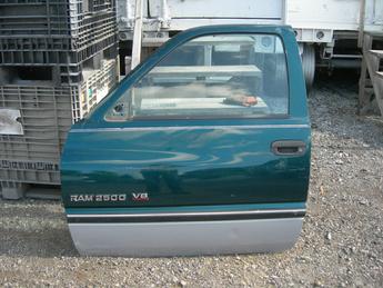1980 dodge ram 4 door