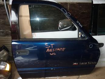 1994 1995 1996 1997 1998 1999 2000 2001 Dodge non quad cab passenger side manual door.  Good overall condition, a few small dents, minimal scratches & scuffs.  Inventory #11465.